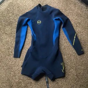 O’Neill women’’s spring wetsuit 🌊